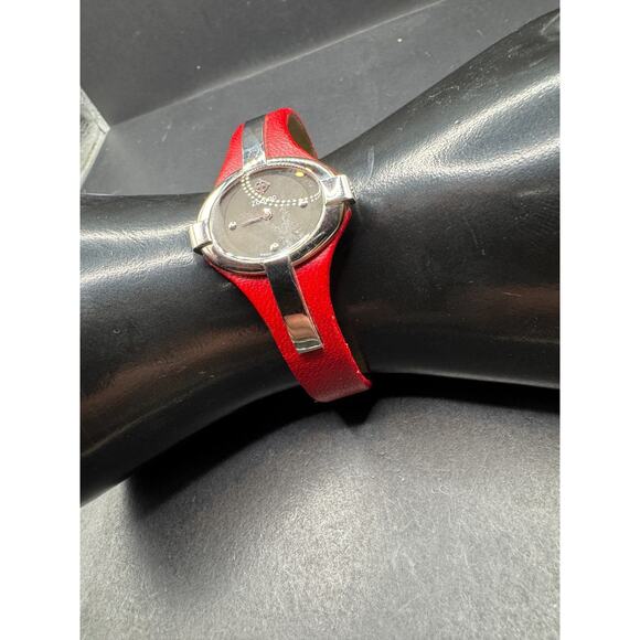 Zodiac ZO6001 Swiss Made Red ULTRA RARE Quartz Analog Women's Oval Watch - Picture 6 of 16
